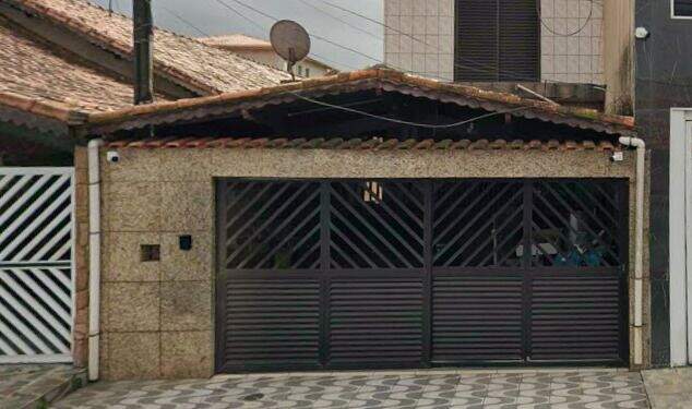 Sobrado à venda no Mirim: 