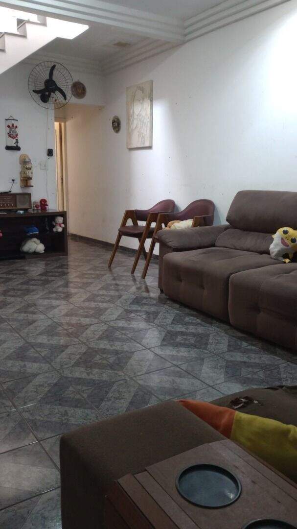 Sobrado à venda no Mirim: 