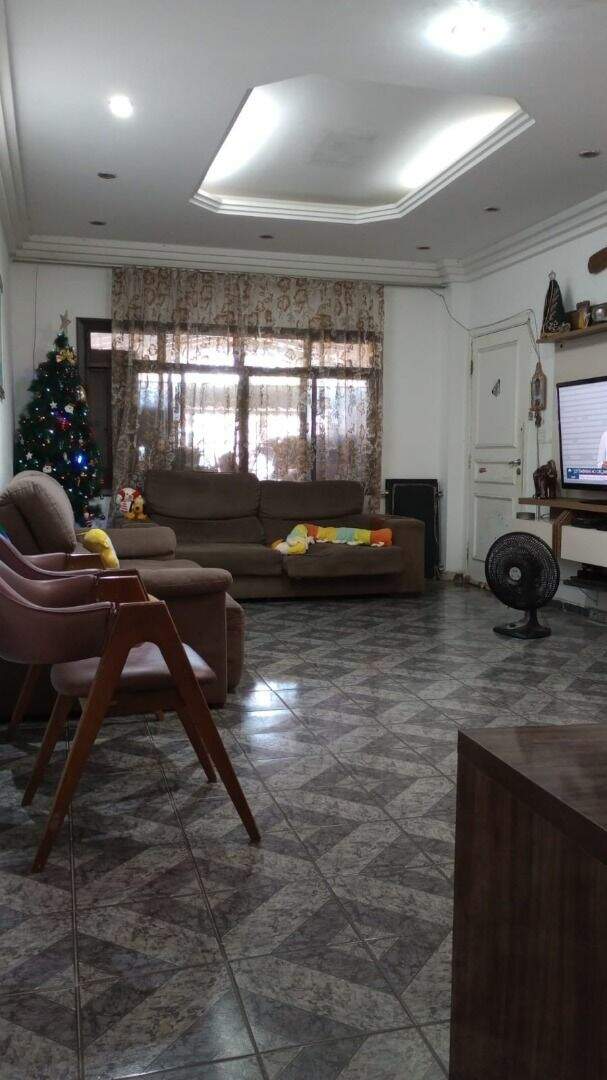 Sobrado à venda no Mirim: 