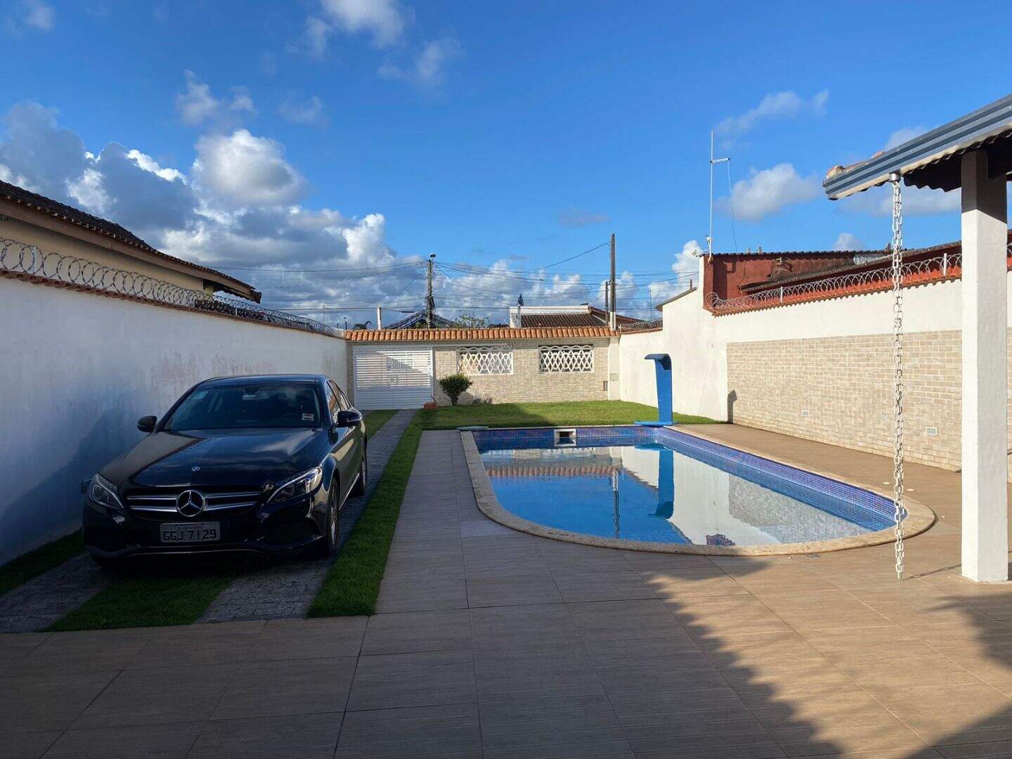 Sobrado à venda no Jardim Real: 