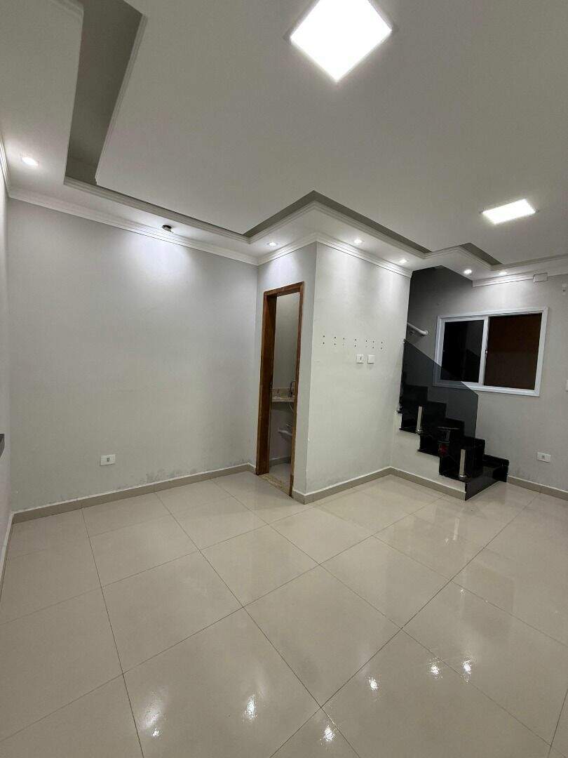 Sobrado à venda no Ocian: 