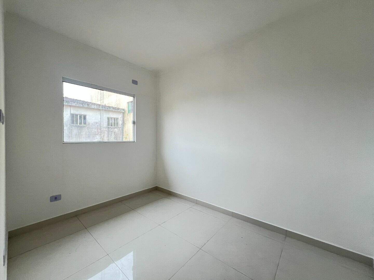 Sobrado à venda no Mirim: 