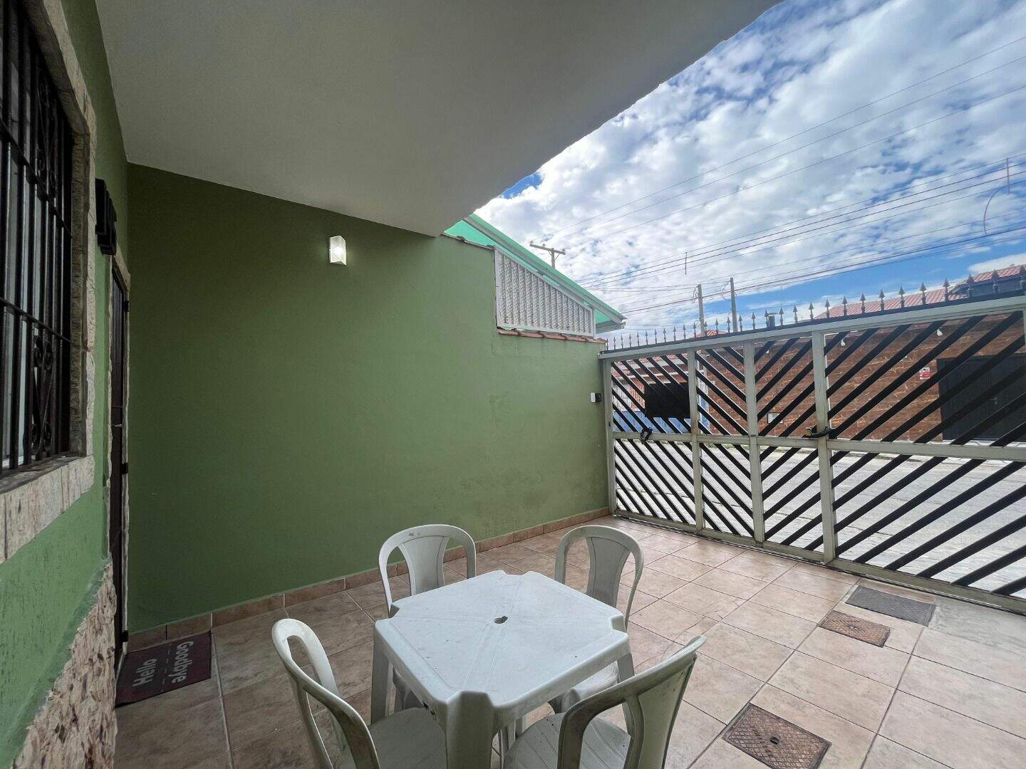 Sobrado à venda no Vilamar: 