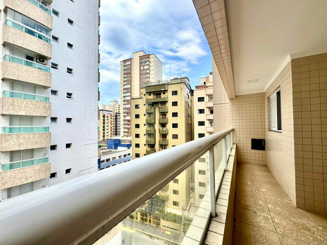 Apartamento à venda no Aviação: 