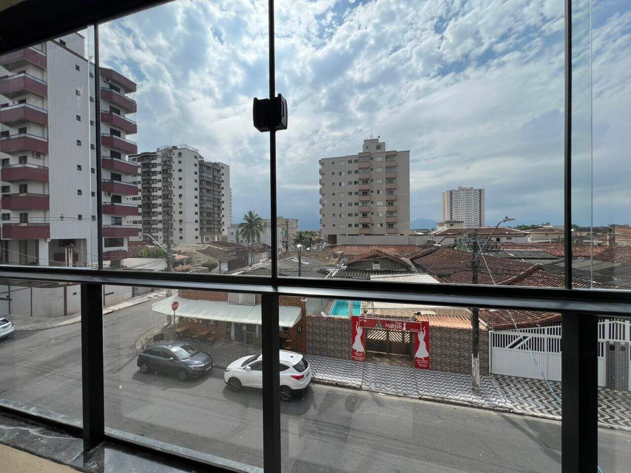 Sobrado à venda no Tupi: 