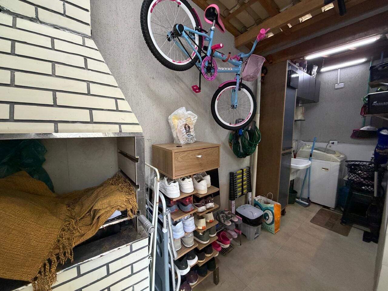 Sobrado à venda no Aviação: 