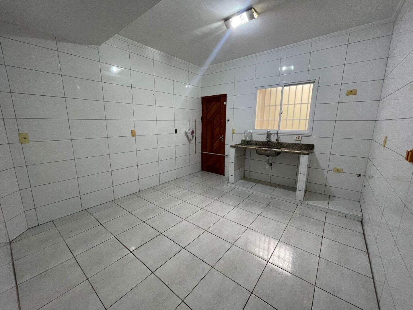 Sobrado à venda no Guilhermina: 