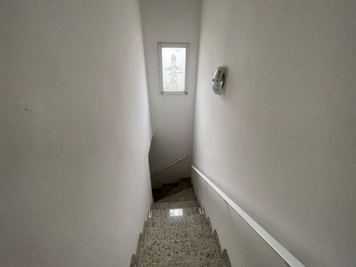 Sobrado à venda no Guilhermina: 
