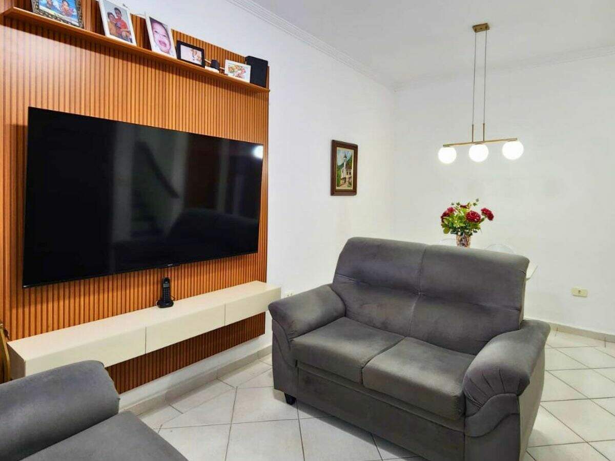 Sobrado à venda no Guilhermina: 