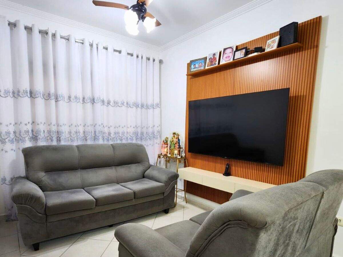 Sobrado à venda no Guilhermina: 