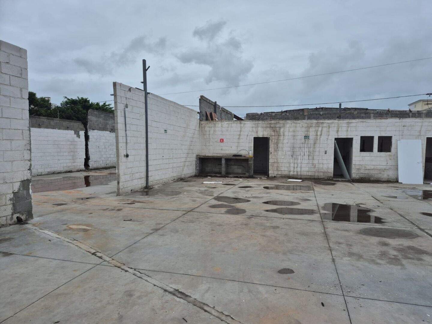 Terreno à venda no Guilhermina: 