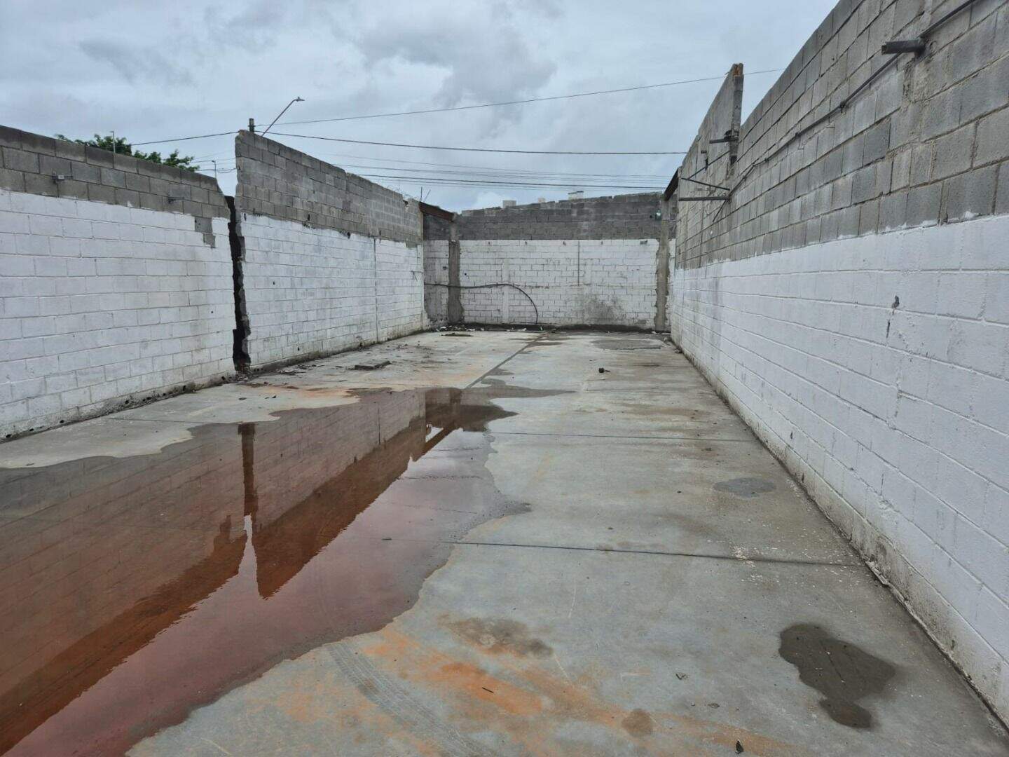 Terreno à venda no Guilhermina: 