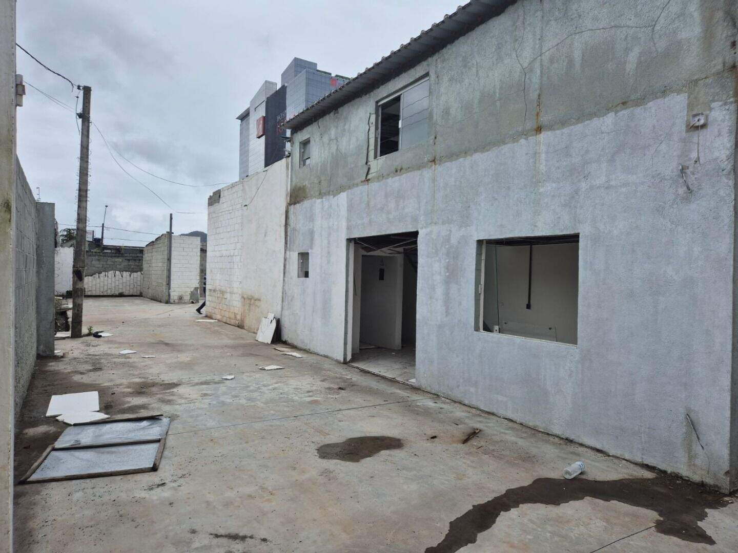 Terreno à venda no Guilhermina: 