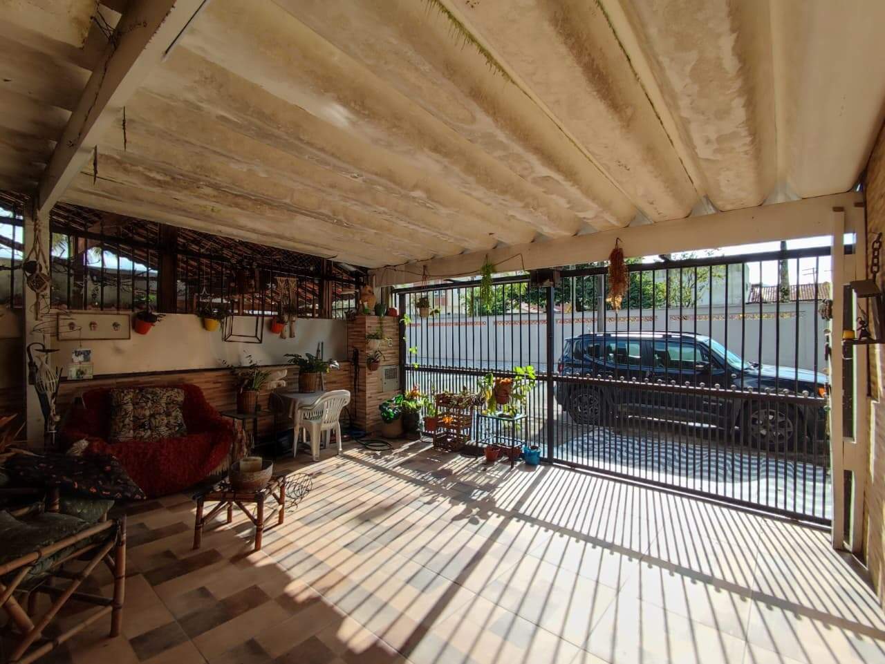 Casa à venda no Caiçara: 