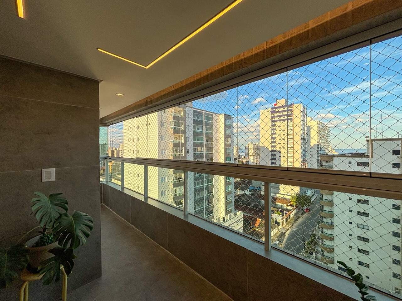 Apartamento à venda no Ocian: 