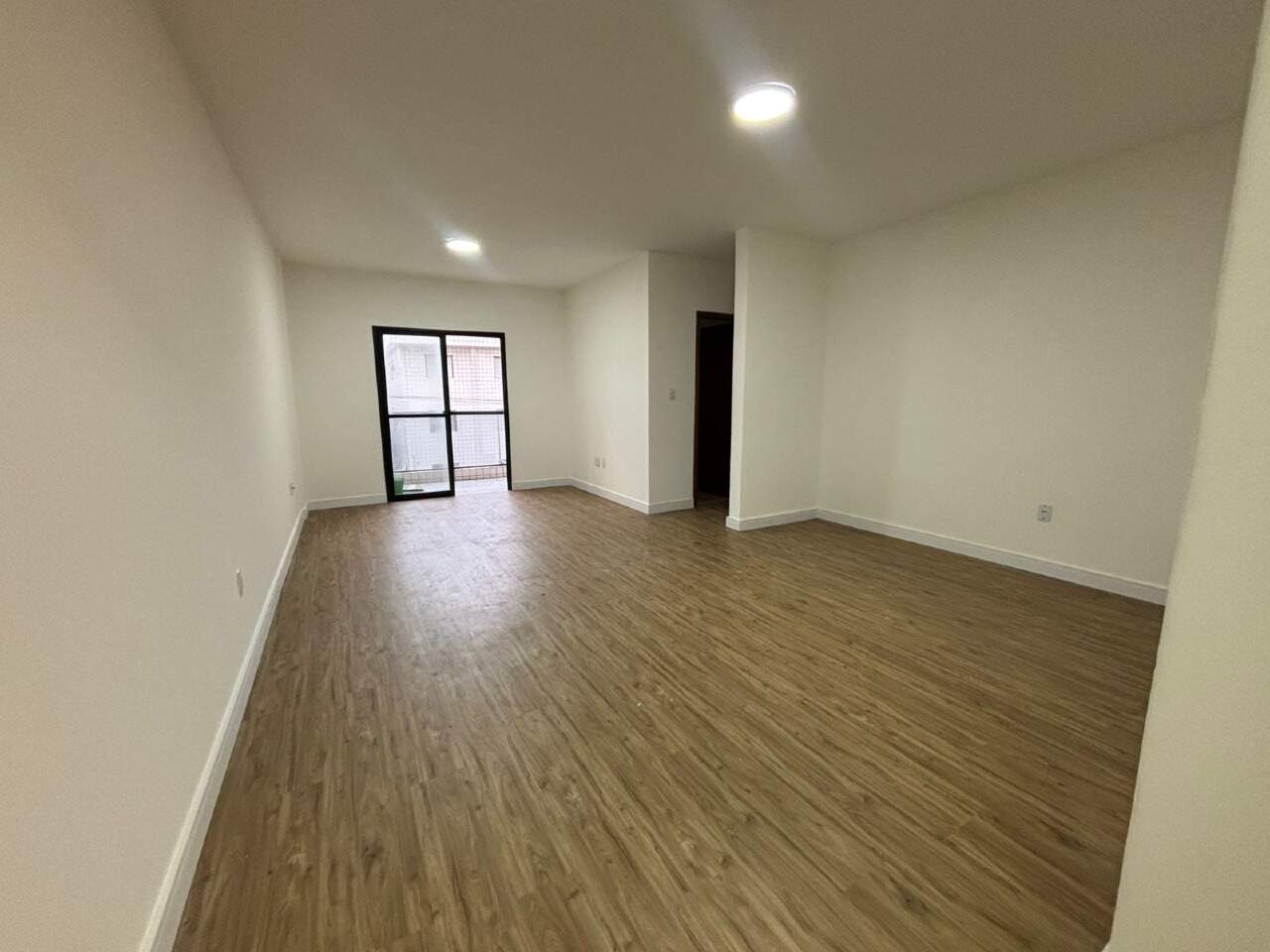 Apartamento à venda no Tupi: 