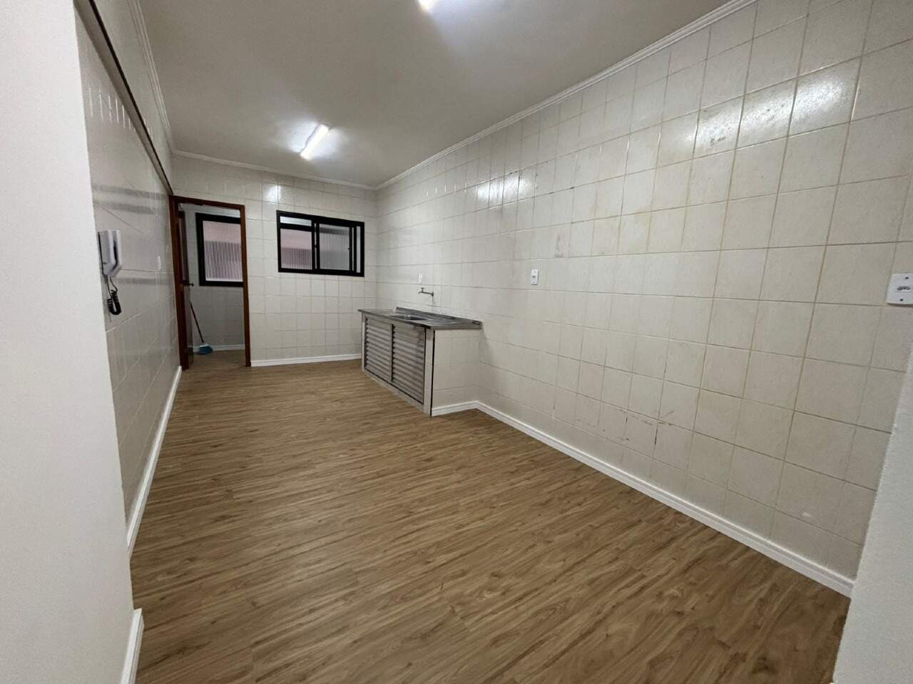 Apartamento à venda no Tupi: 