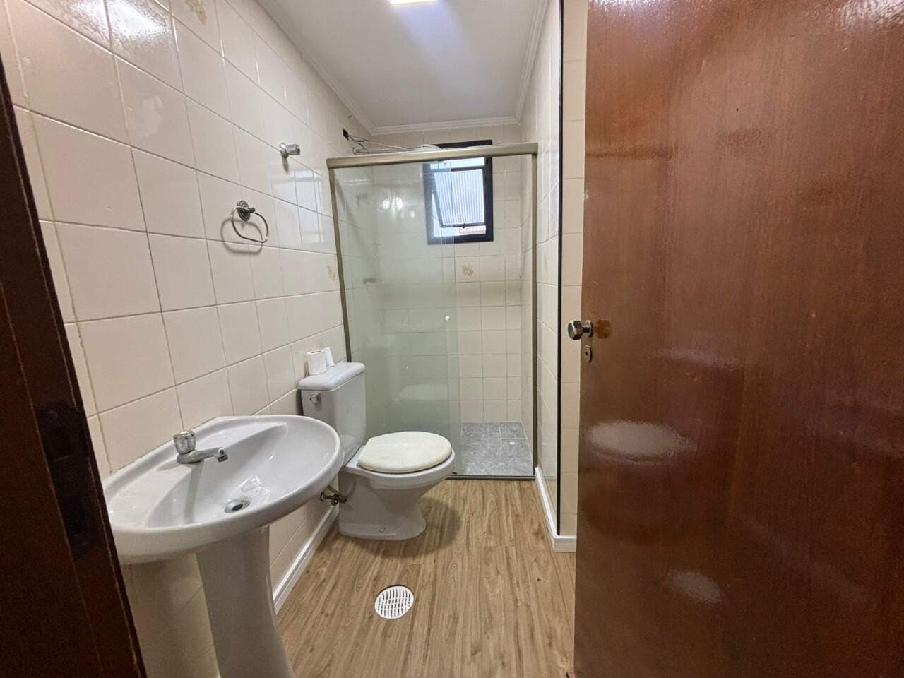 Apartamento à venda no Tupi: 