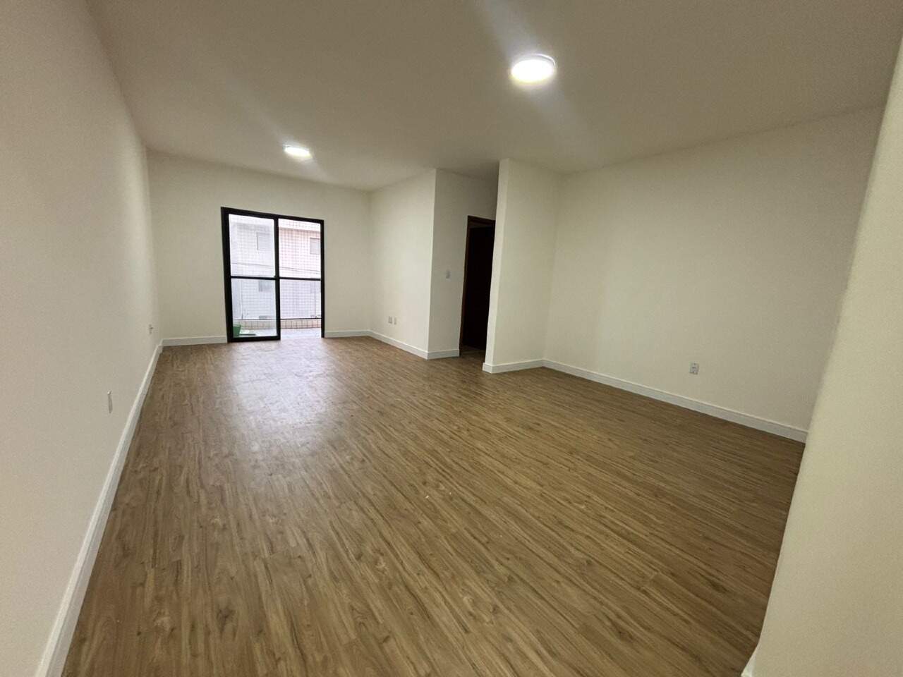 Apartamento à venda no Tupi: 