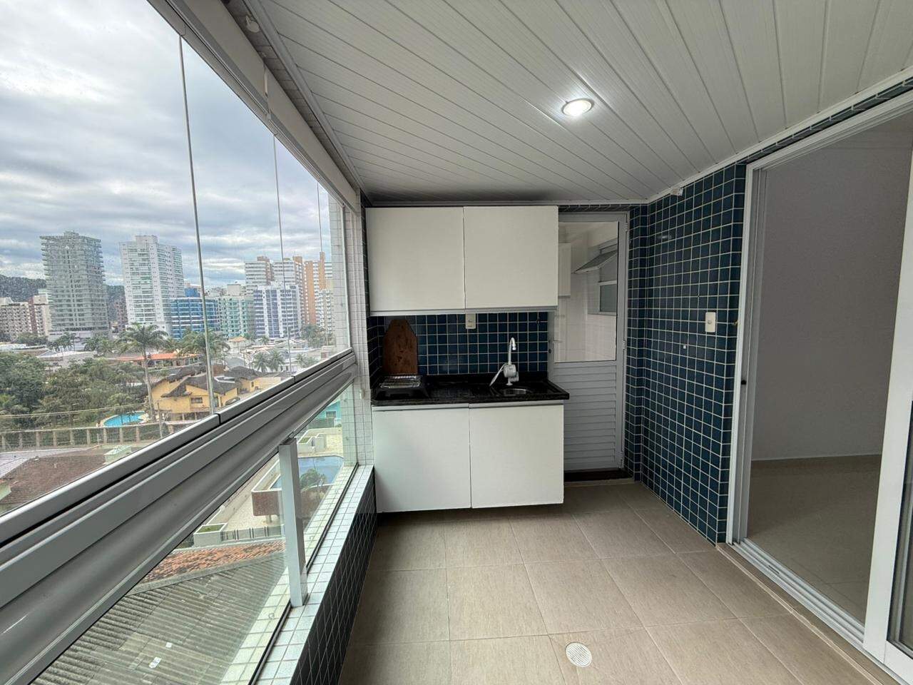 Apartamento à venda no Canto do Forte: 