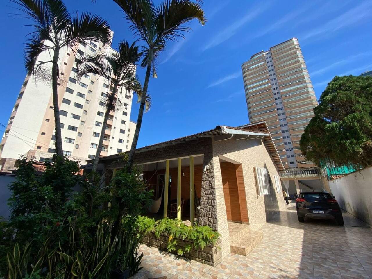 Casa à venda no Tupi: 
