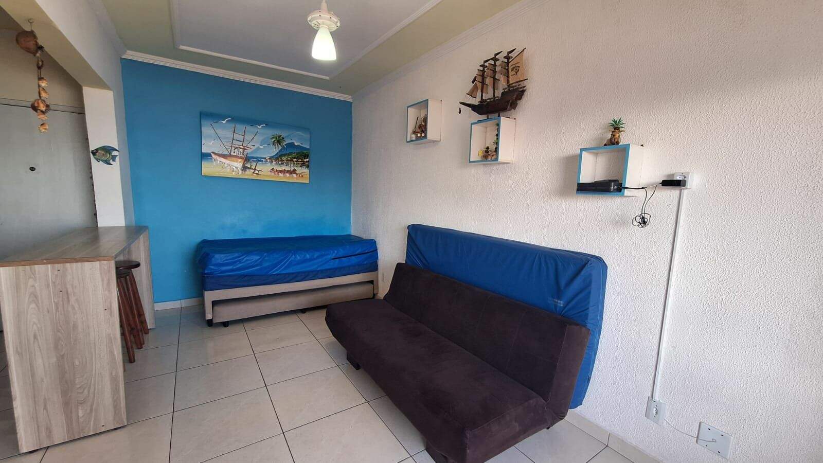 Apartamento à venda no Balneário Pires: 