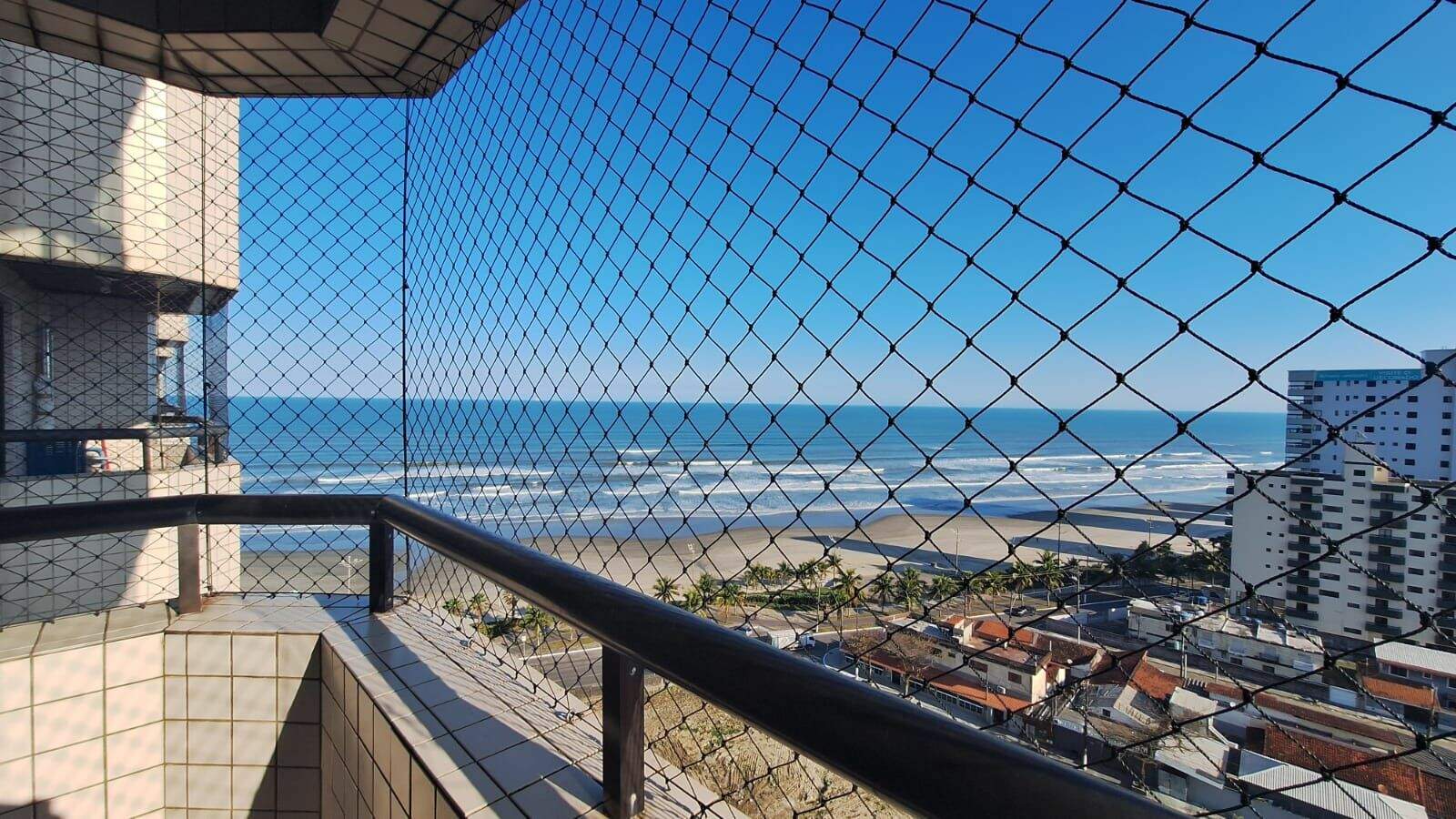Apartamento à venda no Balneário Pires: 