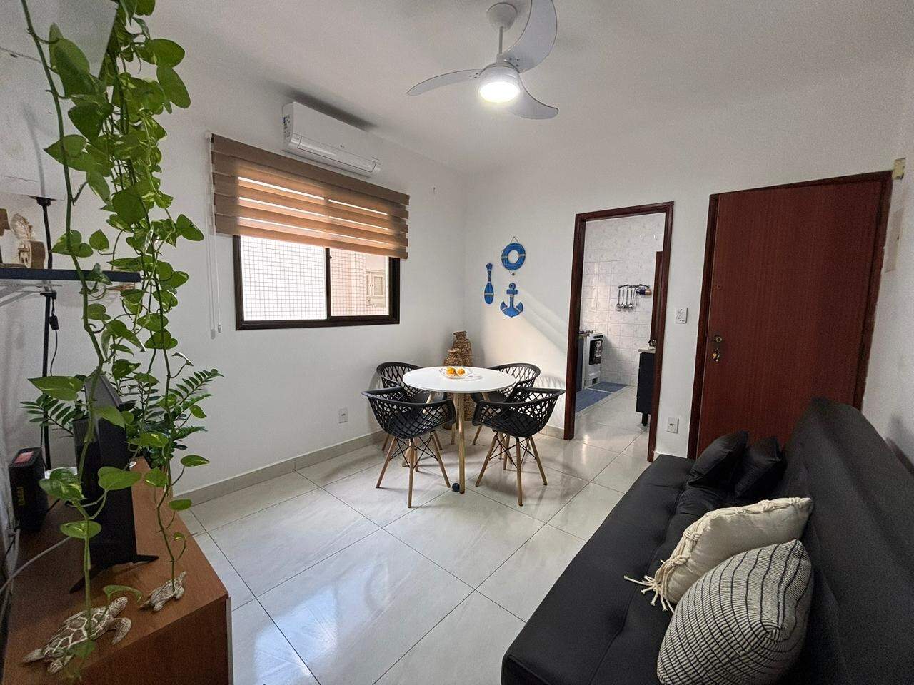Apartamento à venda no Canto do Forte: 