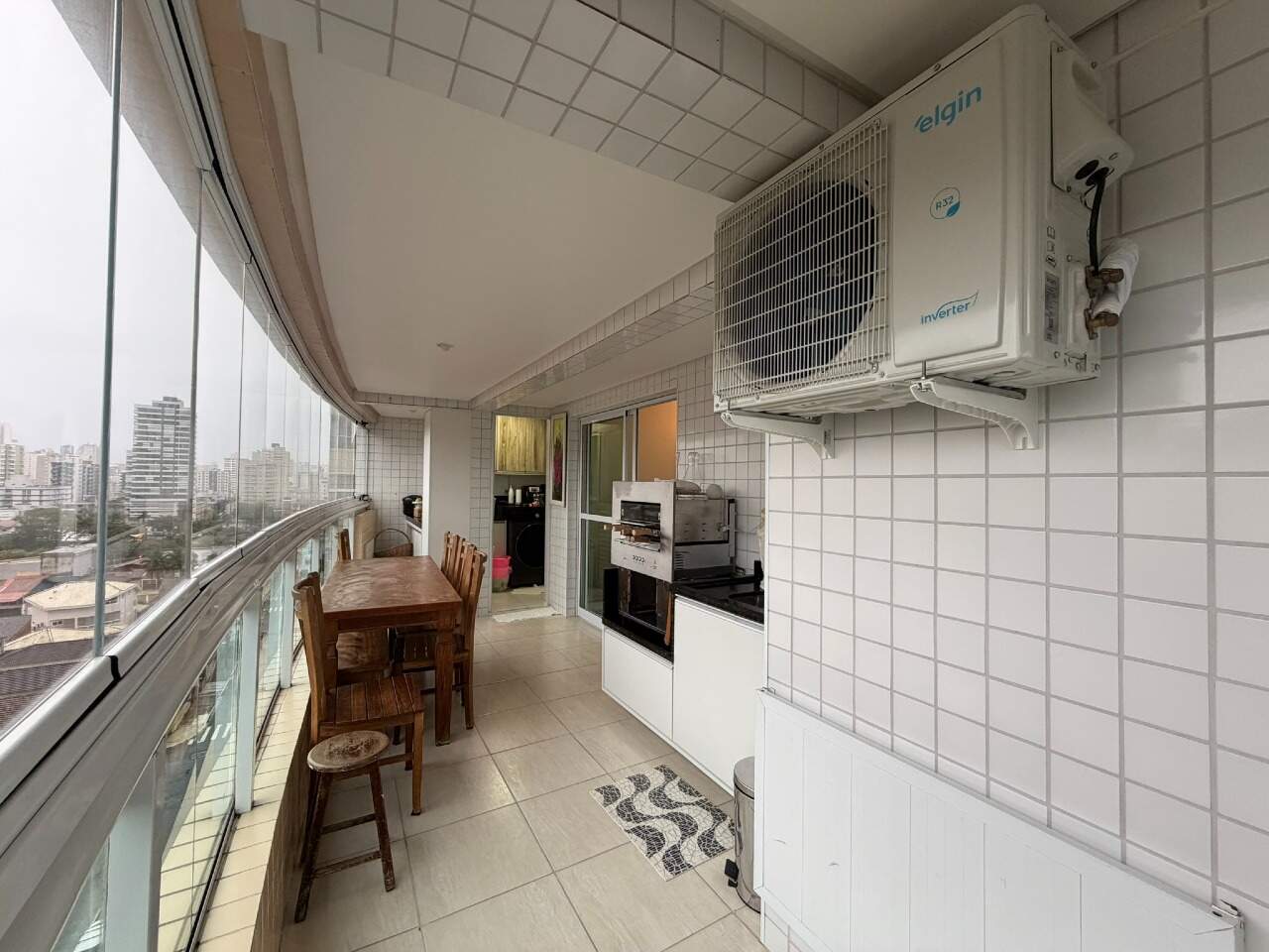 Apartamento à venda no Canto do Forte: 