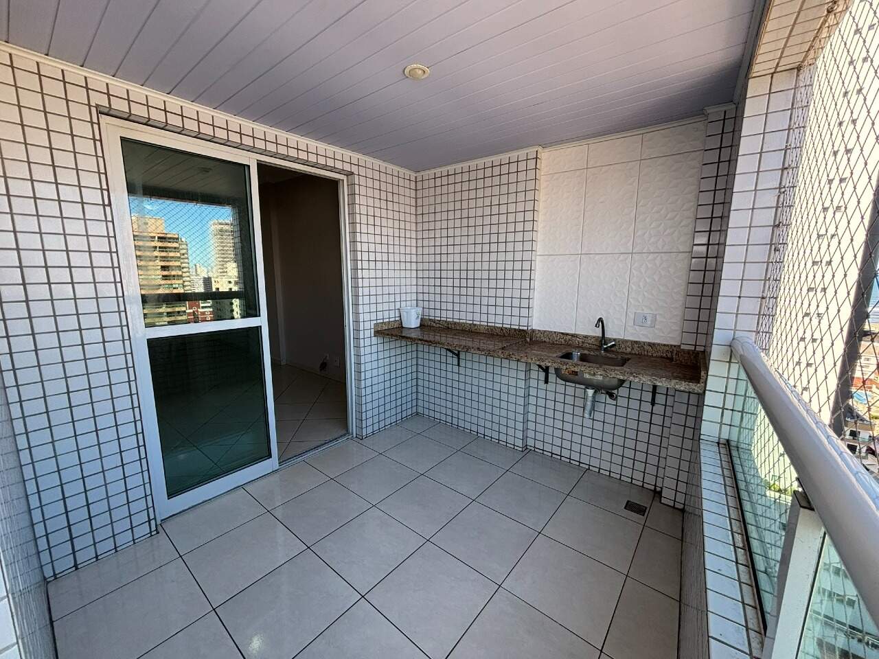 Apartamento à venda no Tupi: 