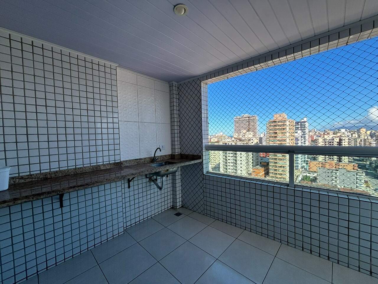 Apartamento à venda no Tupi: 