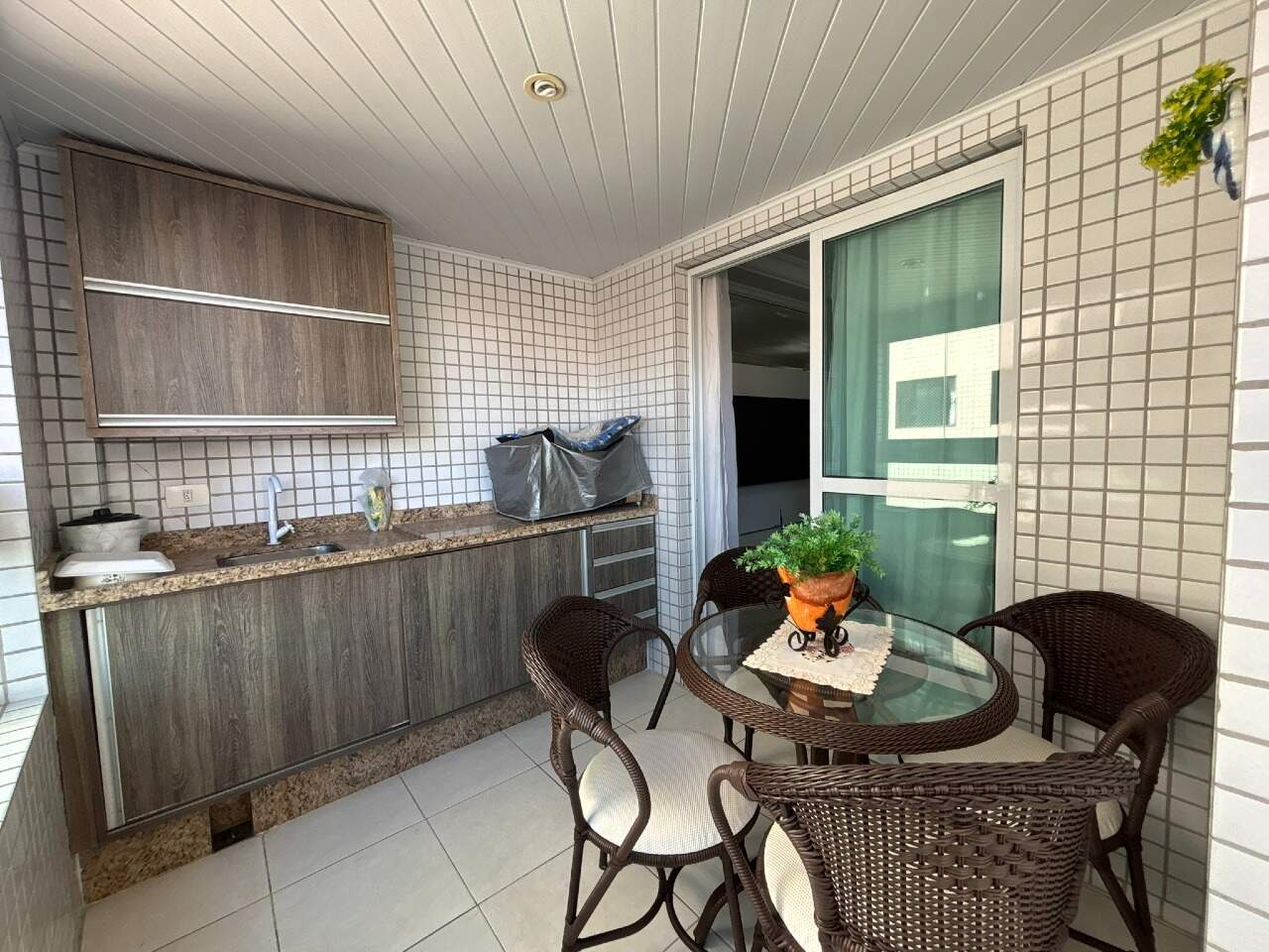Apartamento à venda no Tupi: 