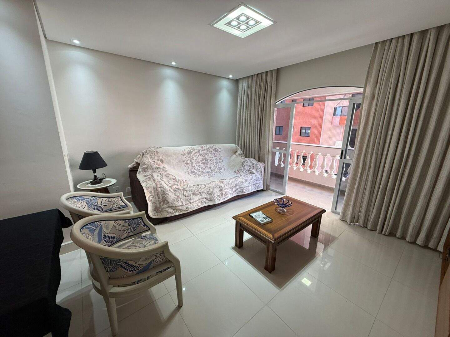 Apartamento à venda no Tupi: 