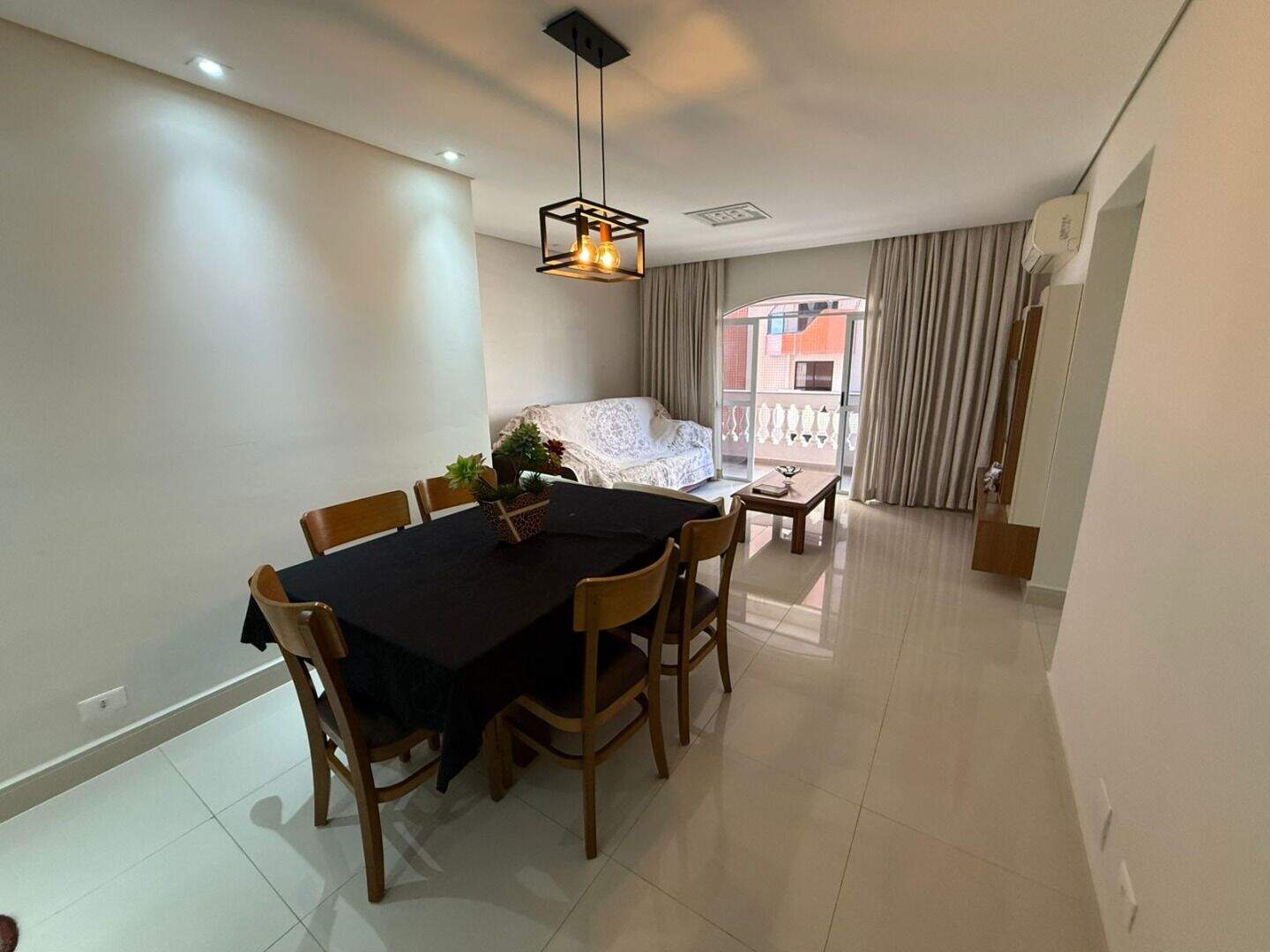 Apartamento à venda no Tupi: 
