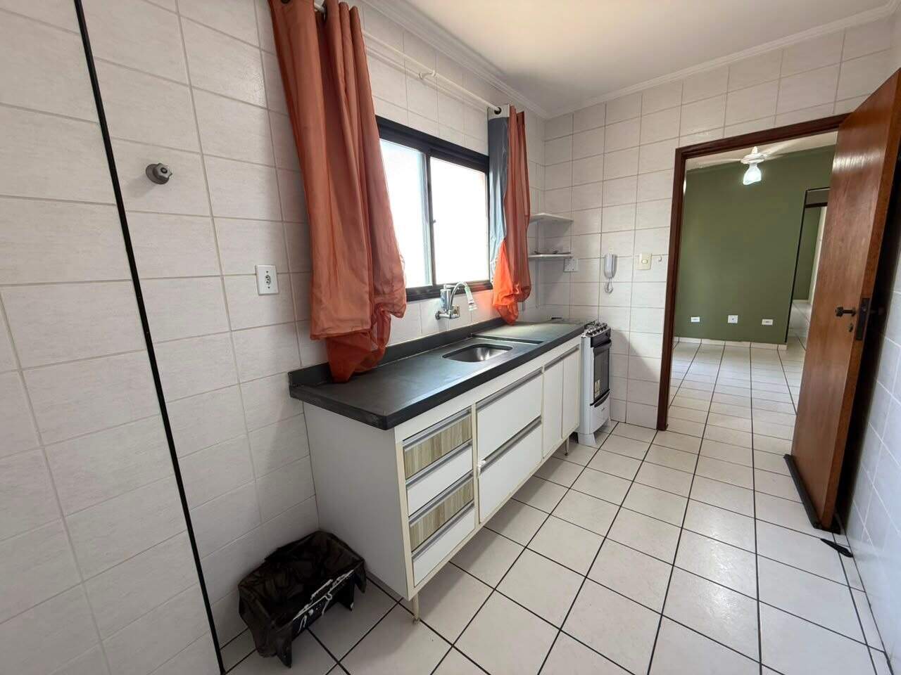 Apartamento à venda no Tupi: 