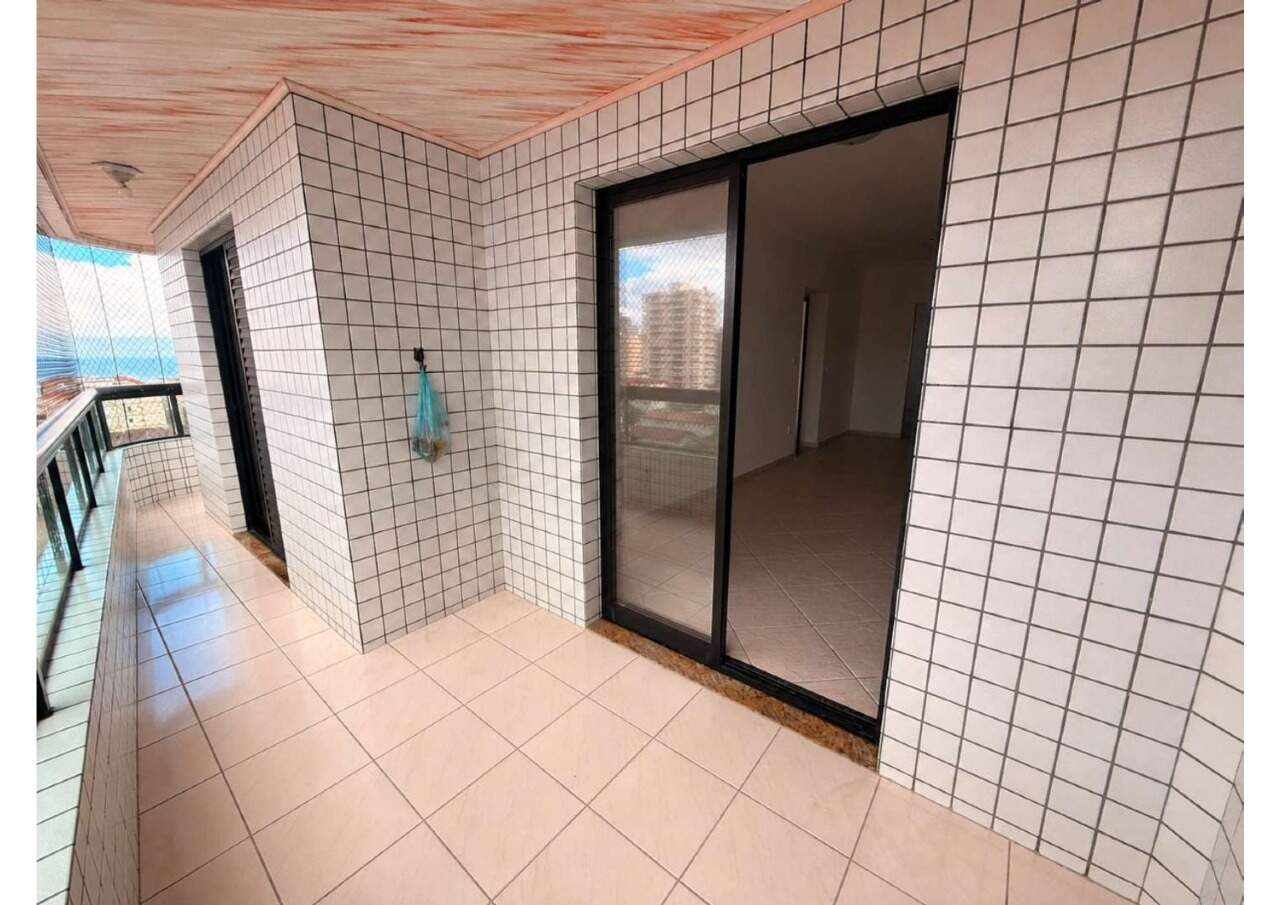 Apartamento à venda no Ocian: 