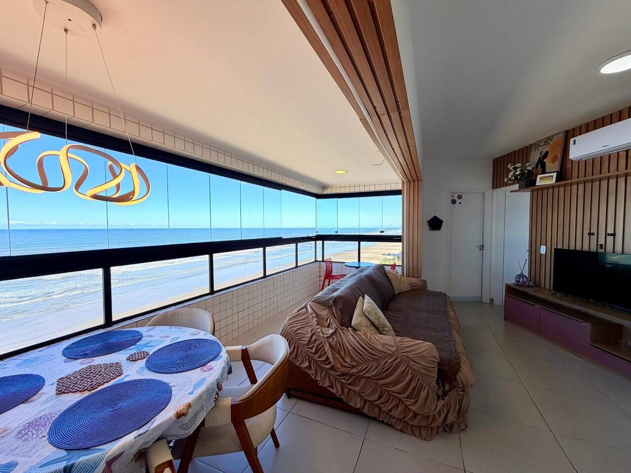 Apartamento à venda no Caiçara: 