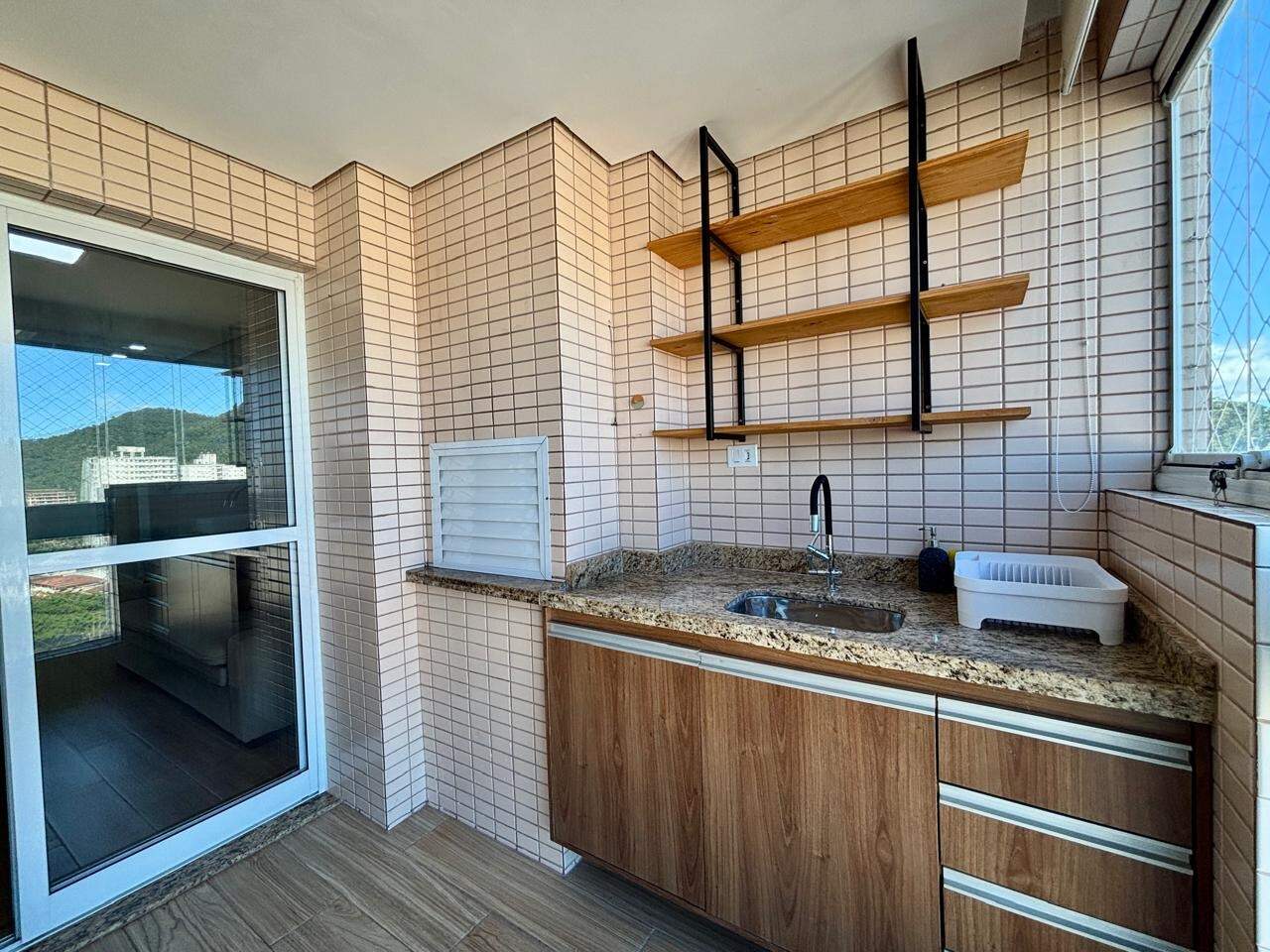 Apartamento à venda no Canto do Forte: 