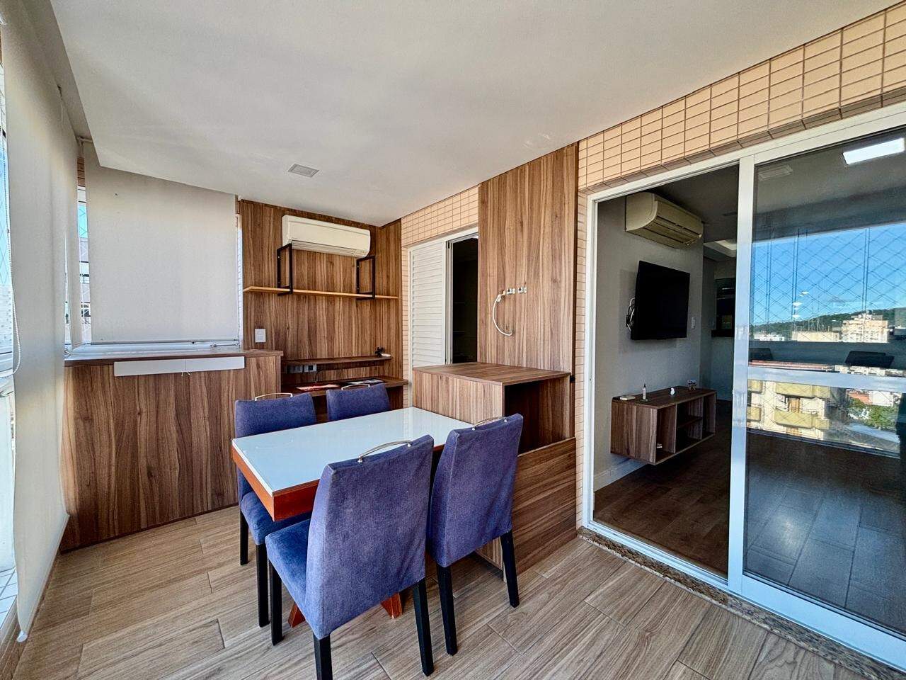 Apartamento à venda no Canto do Forte: 
