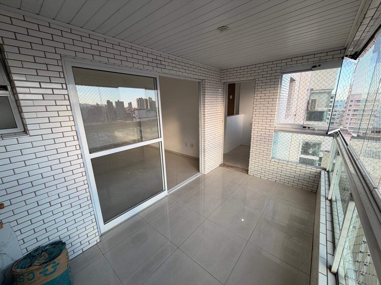 Apartamento à venda no Canto do Forte: 