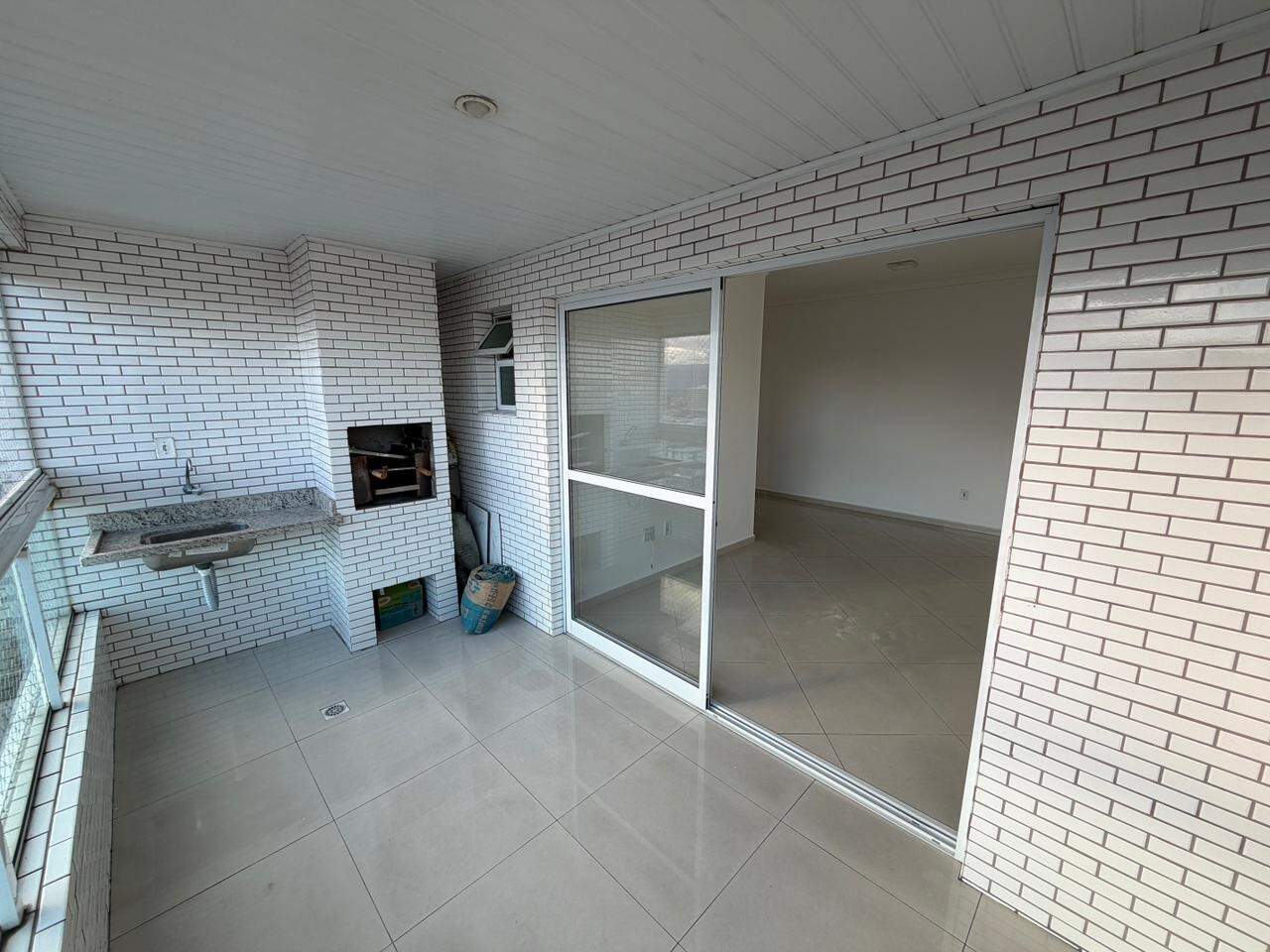 Apartamento à venda no Canto do Forte: 