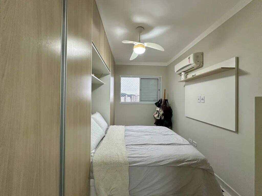 Apartamento à venda no Canto do Forte: 