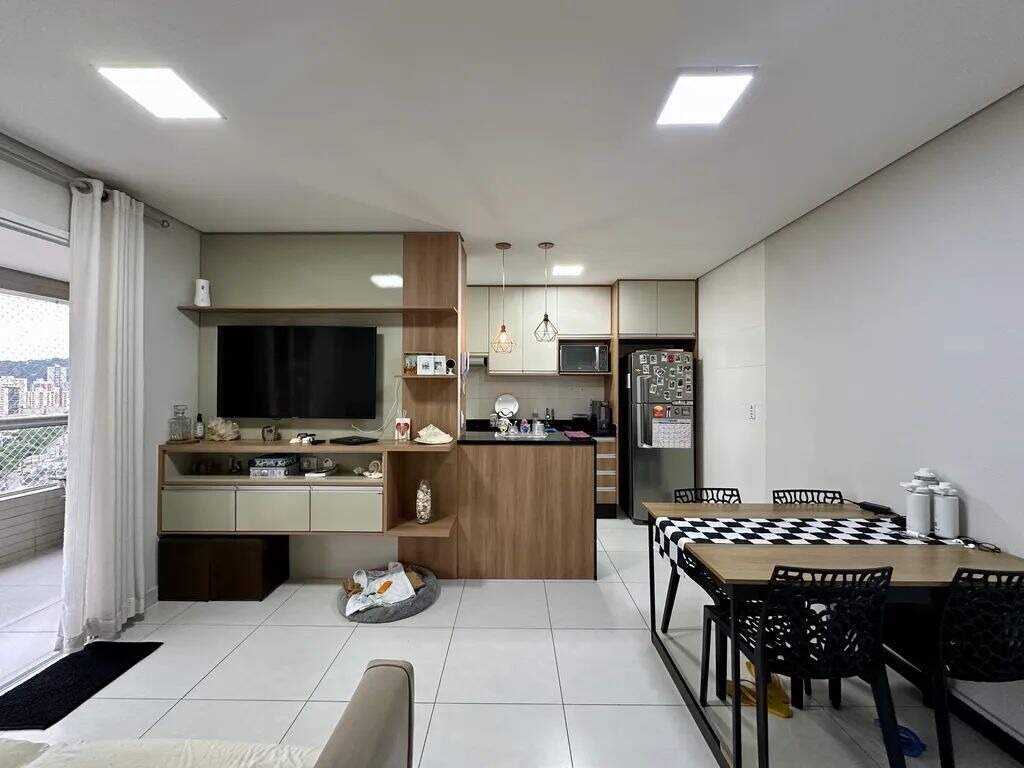 Apartamento à venda no Canto do Forte: 