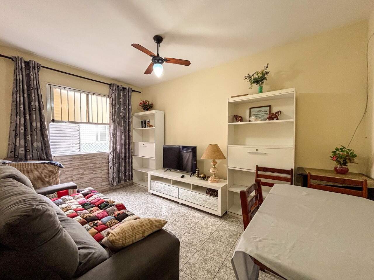 Apartamento à venda no Ocian: 