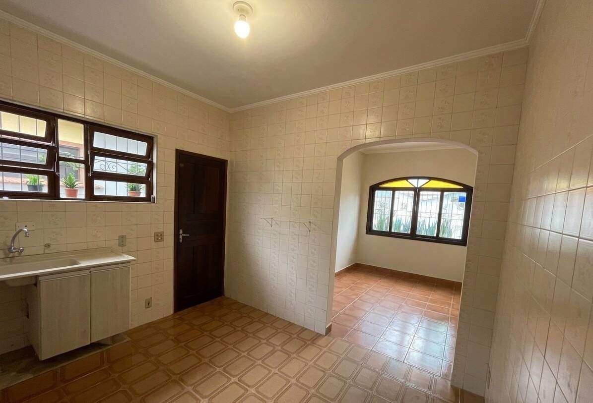 Casa à venda no Jardim Real: 