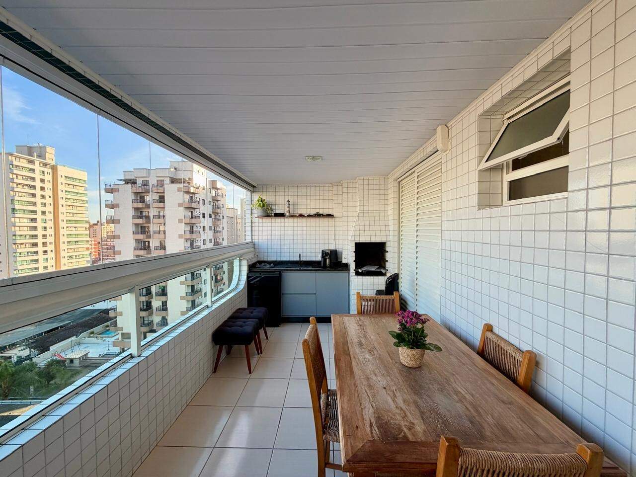 Apartamento à venda no Canto do Forte: 