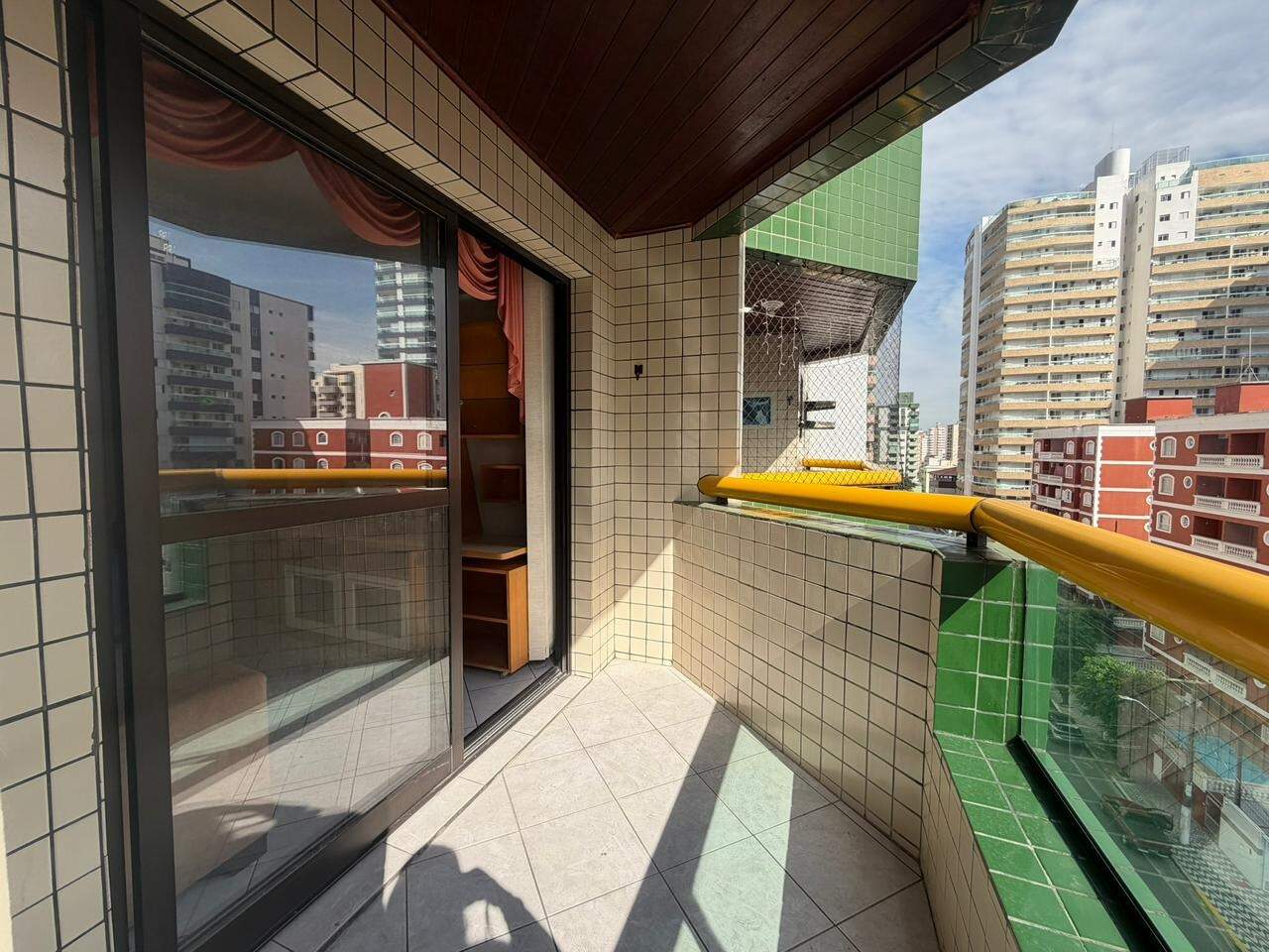 Apartamento à venda no Tupi: 