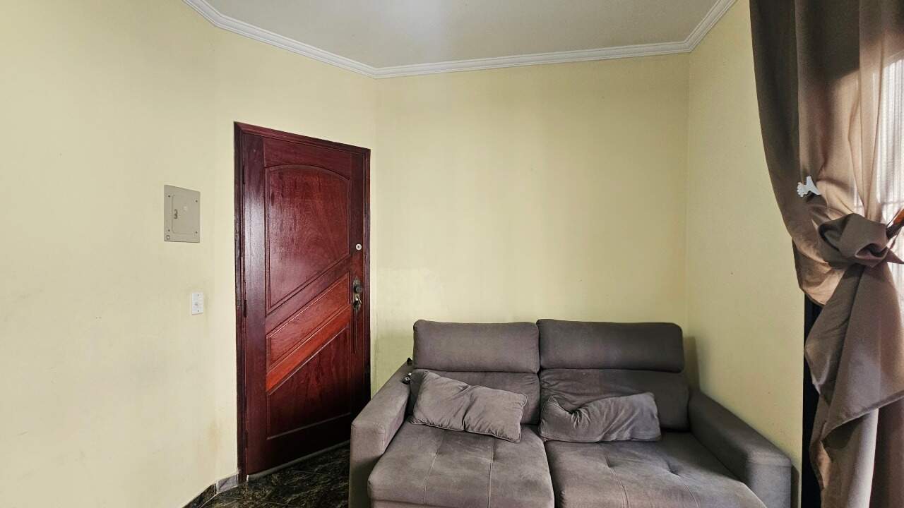 Apartamento à venda no Tupi: 