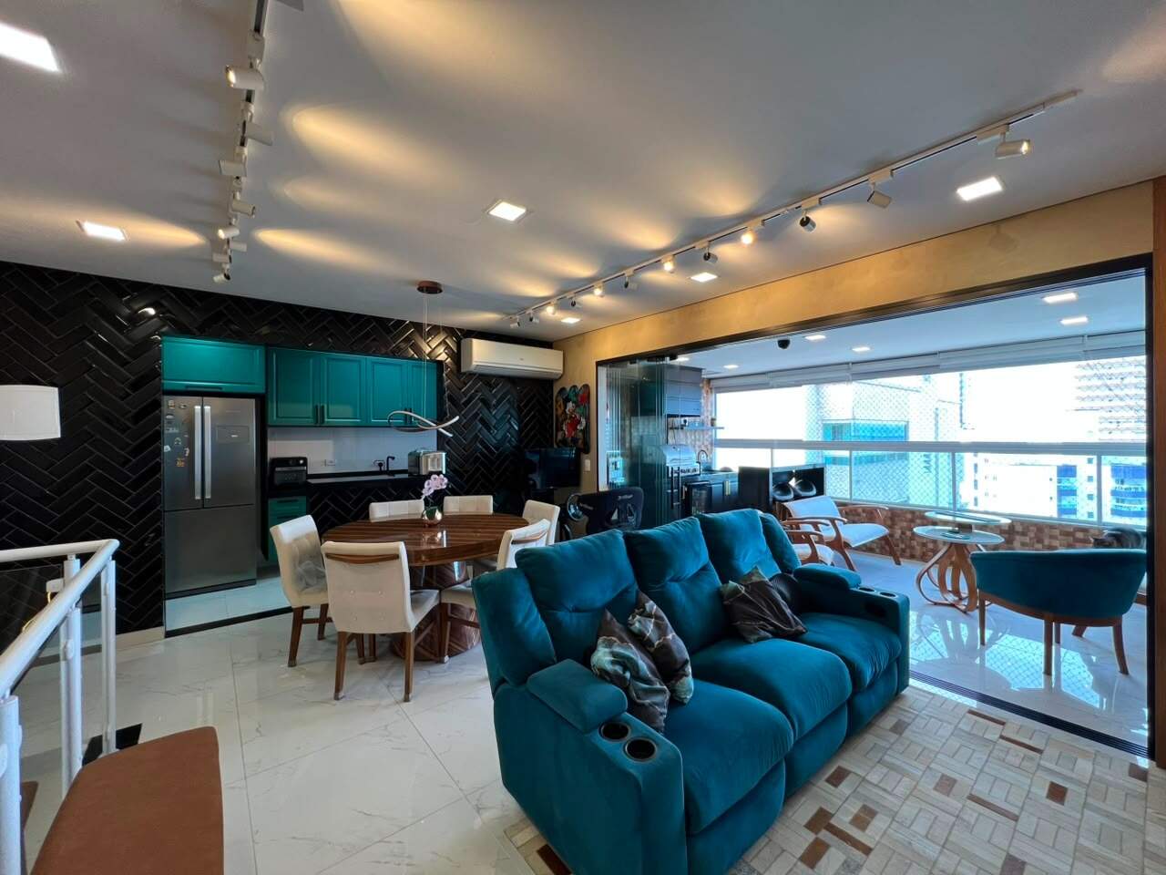Apartamento à venda no Caiçara: 