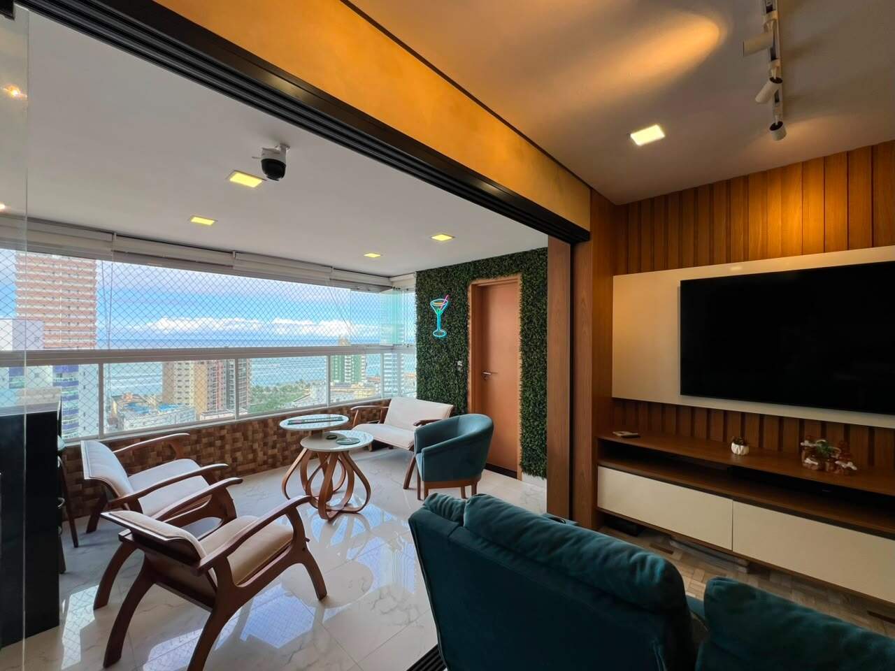 Apartamento à venda no Caiçara: 